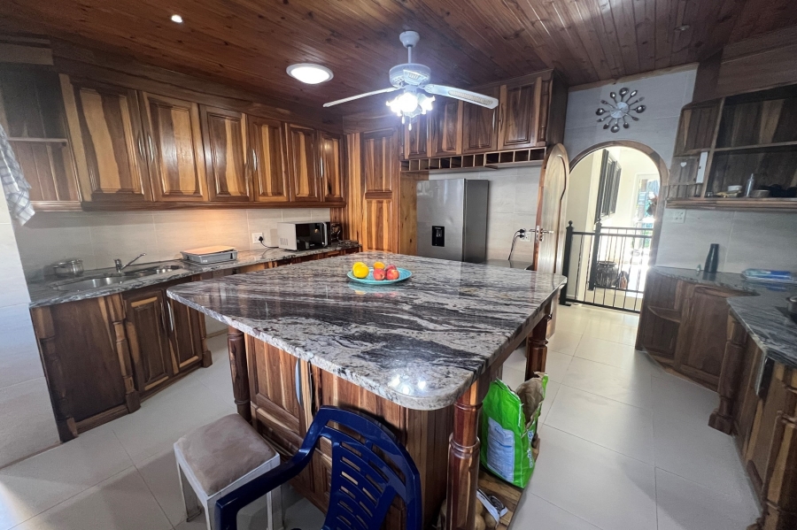 4 Bedroom Property for Sale in Bonnie Doone Eastern Cape